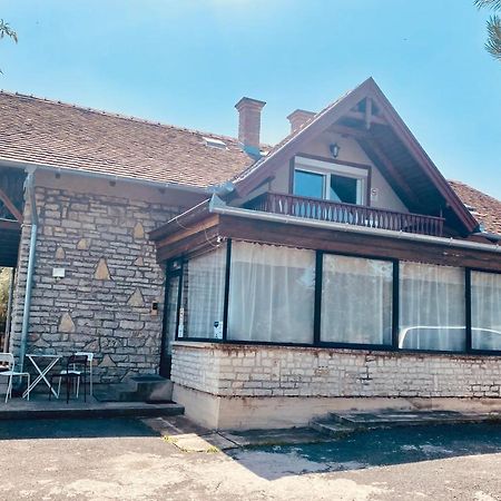 Viztuekoer Apartman 蒂豪尼 外观 照片